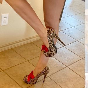 Cheetah platform pumps